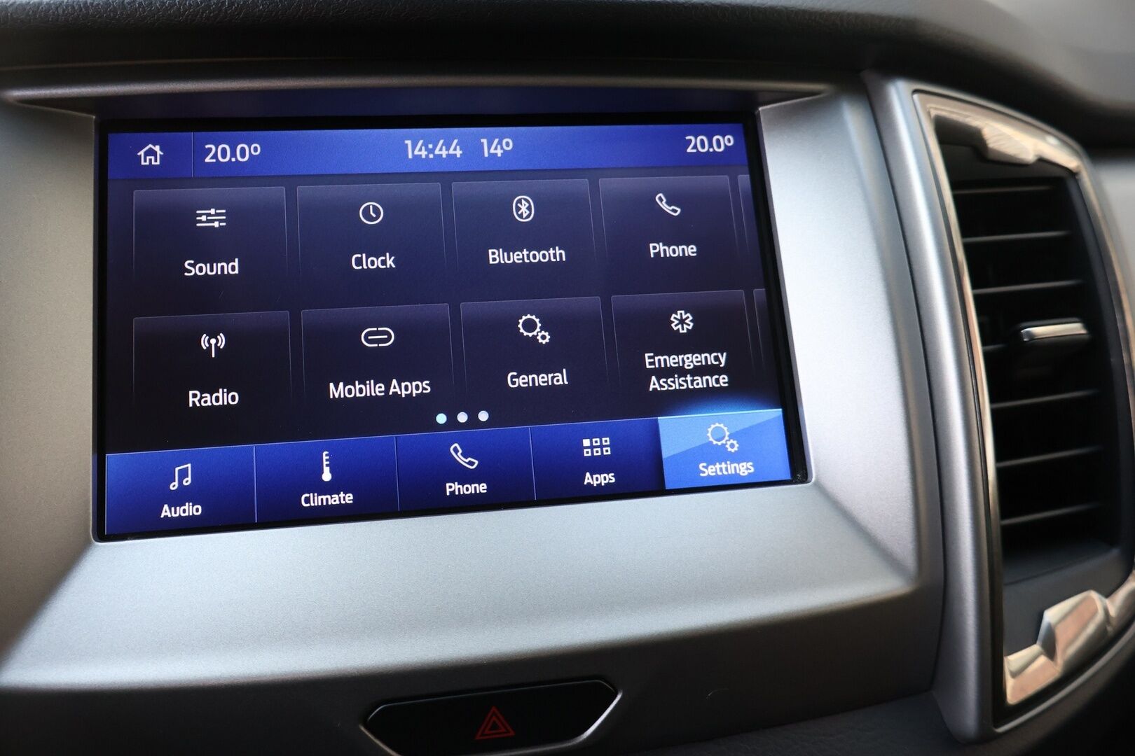 Ford Ranger 2019 Double Cab 2,0 TDCi 213 hp A10 4x4 Limited / Webasto / Nahkaverhoilu / Vetokoukku / Peruutuskamera / Astinlaudat / - HULLUT AVAJAISHULINAT KORKOTARJOUS 3,29 %