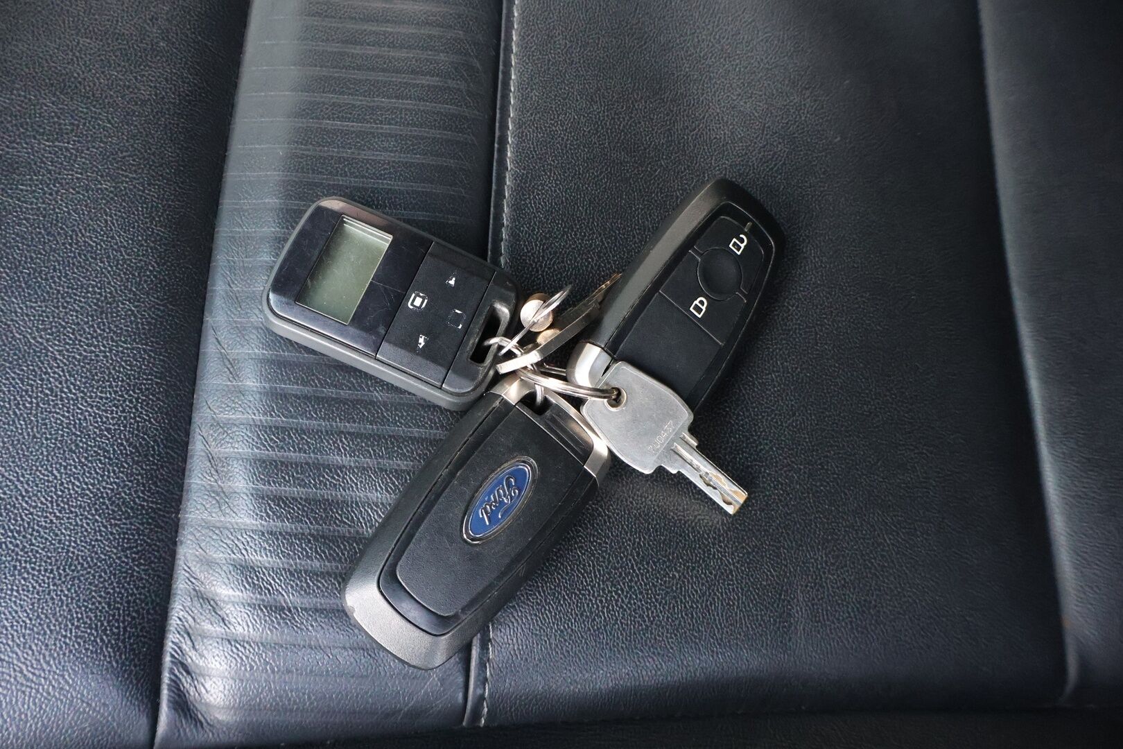 Ford Ranger 2019 Double Cab 2,0 TDCi 213 hp A10 4x4 Limited / Webasto / Nahkaverhoilu / Vetokoukku / Peruutuskamera / Astinlaudat / - HULLUT AVAJAISHULINAT KORKOTARJOUS 3,29 %