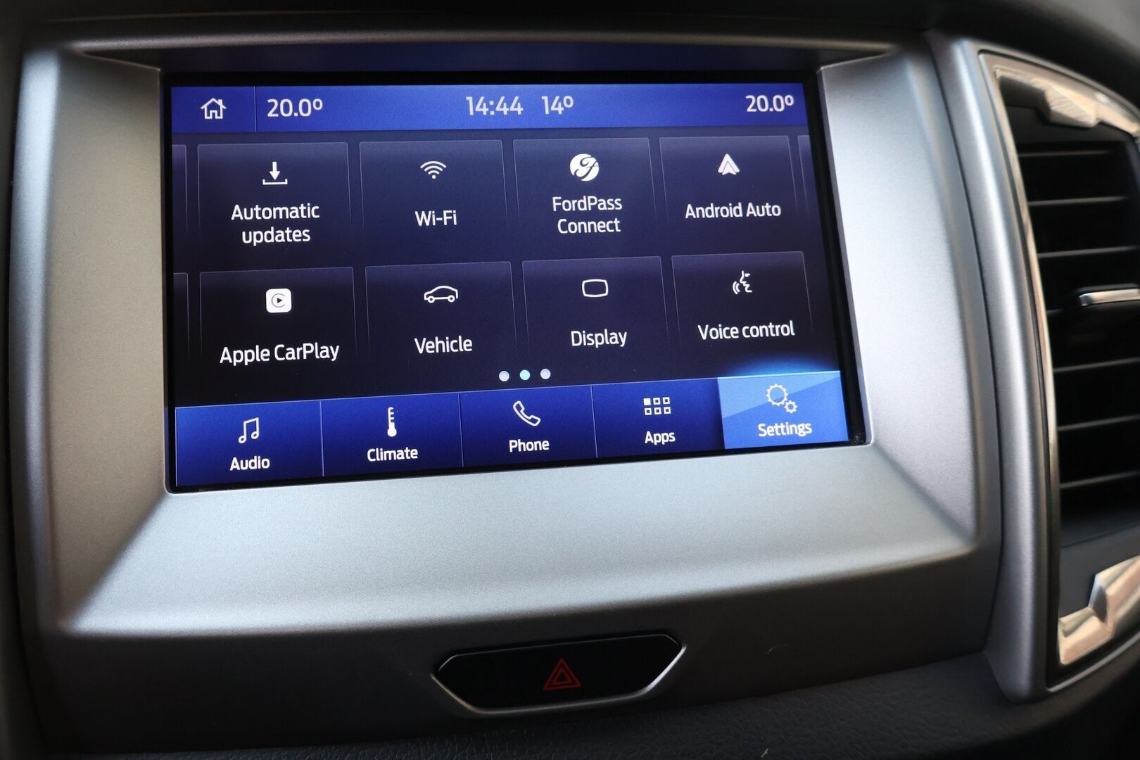 Ford Ranger 2019 Double Cab 2,0 TDCi 213 hp A10 4x4 Limited / Webasto / Nahkaverhoilu / Vetokoukku / Peruutuskamera / Astinlaudat / - HULLUT AVAJAISHULINAT KORKOTARJOUS 3,29 %