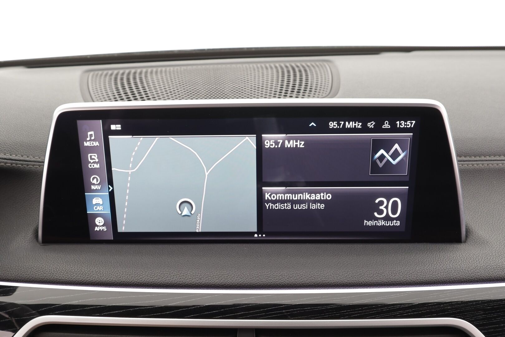 BMW 745 2020 G12 Sedan 745Le A xDrive M-Sport - | ACC | HUD | Comfort nahat muistilla | Laser | H/K | Sky Lounge | Panorama | Sähk. takapenkit | DAP | Eleohjaus | Comfort Access | P.kamera |