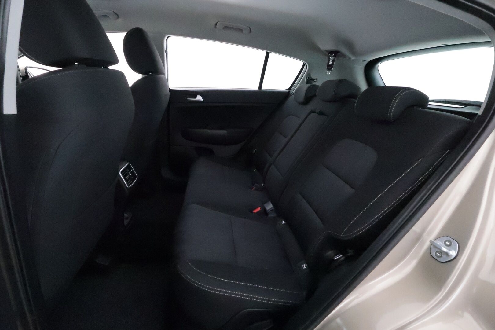 Kia Sportage 2020 1,6 T-GDI ISG Urban Active DCT A/T EcoDynamics **Suomi-auto / Apple&Android / P.kamera / Ratinlämmitin / Lohko** - Merkkihuollettu / Kahdet renkaat aluvanteilla