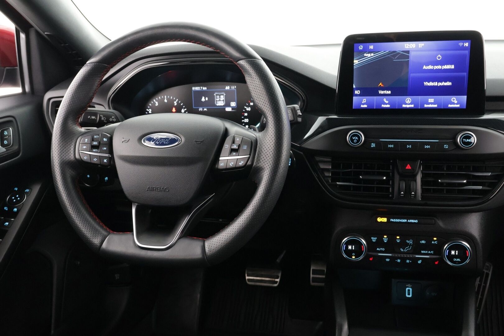 Ford Focus 2019 1,0 EcoBoost 125hv  ST-Line* // Koukku/ B&O / ACC / P-kamera// - Taloudellinen / B&O / 2xrenkaat