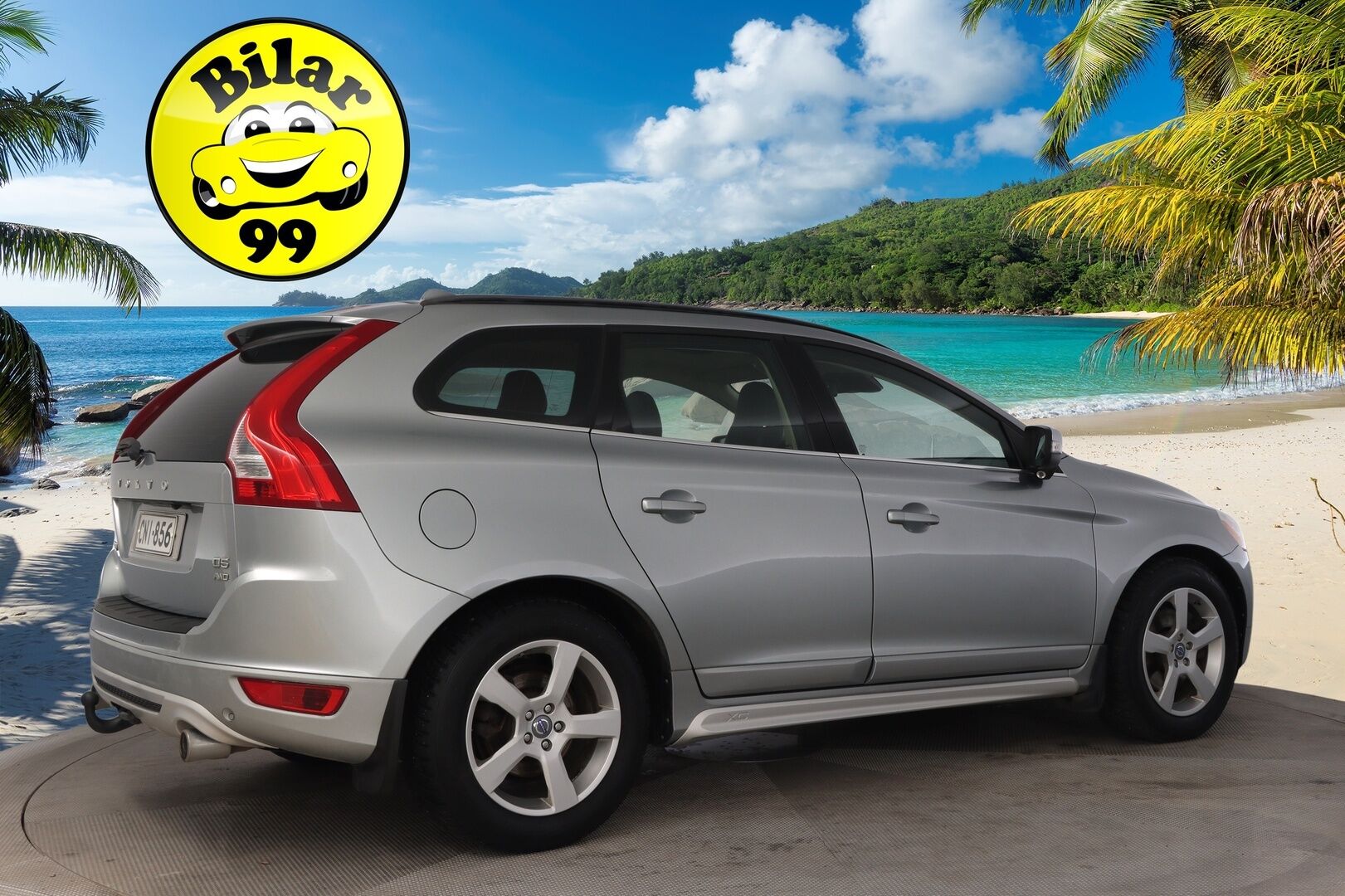 Volvo XC60 2012 D5 AWD R-Design aut *Webasto / Adapt.vakkari / Panorama / Koukku / Muistipenkki / Nahkasisusta / Blis / 2x Avain* - Peruutuskamera / Xenon / Bluetooth 
