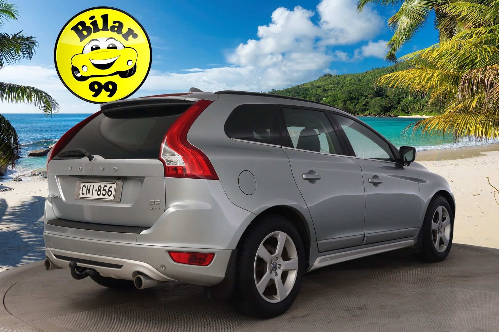Volvo XC60 2012 D5 AWD R-Design aut *Webasto / Adapt.vakkari / Panorama / Koukku / Muistipenkki / Nahkasisusta / Blis / 2x Avain* - Peruutuskamera / Xenon / Bluetooth 