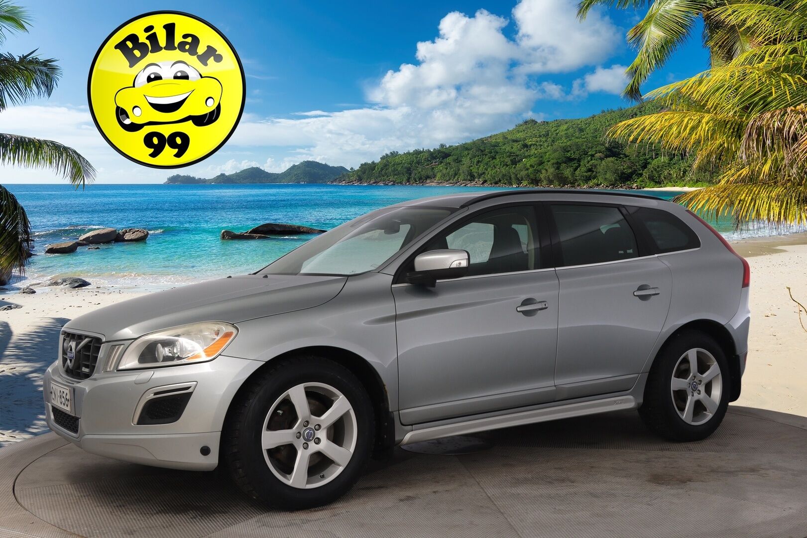 Volvo XC60 2012 D5 AWD R-Design aut *Webasto / Adapt.vakkari / Panorama / Koukku / Muistipenkki / Nahkasisusta / Blis / 2x Avain* - Peruutuskamera / Xenon / Bluetooth - HULLUT AVAJAISHULINAT KORKOTARJOUS 3,29 %