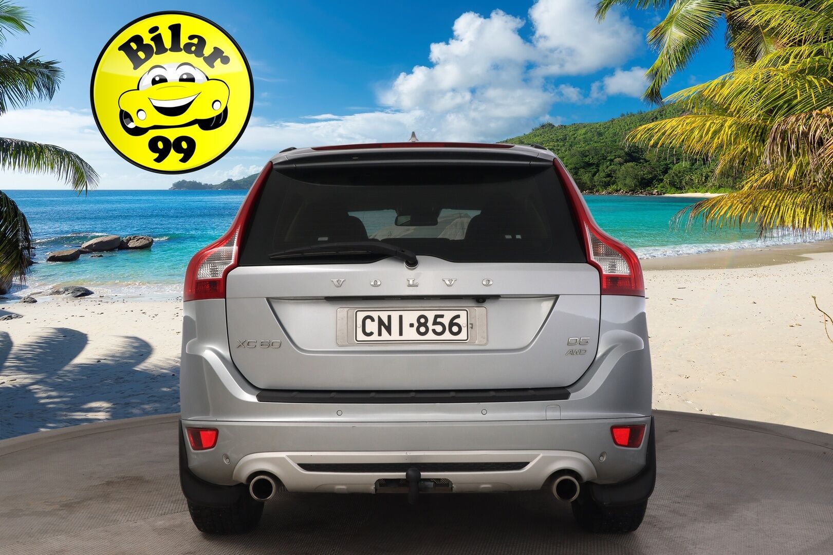 Volvo XC60 2012 D5 AWD R-Design aut *Webasto / Adapt.vakkari / Panorama / Koukku / Muistipenkki / Nahkasisusta / Blis / 2x Avain* - Peruutuskamera / Xenon / Bluetooth 