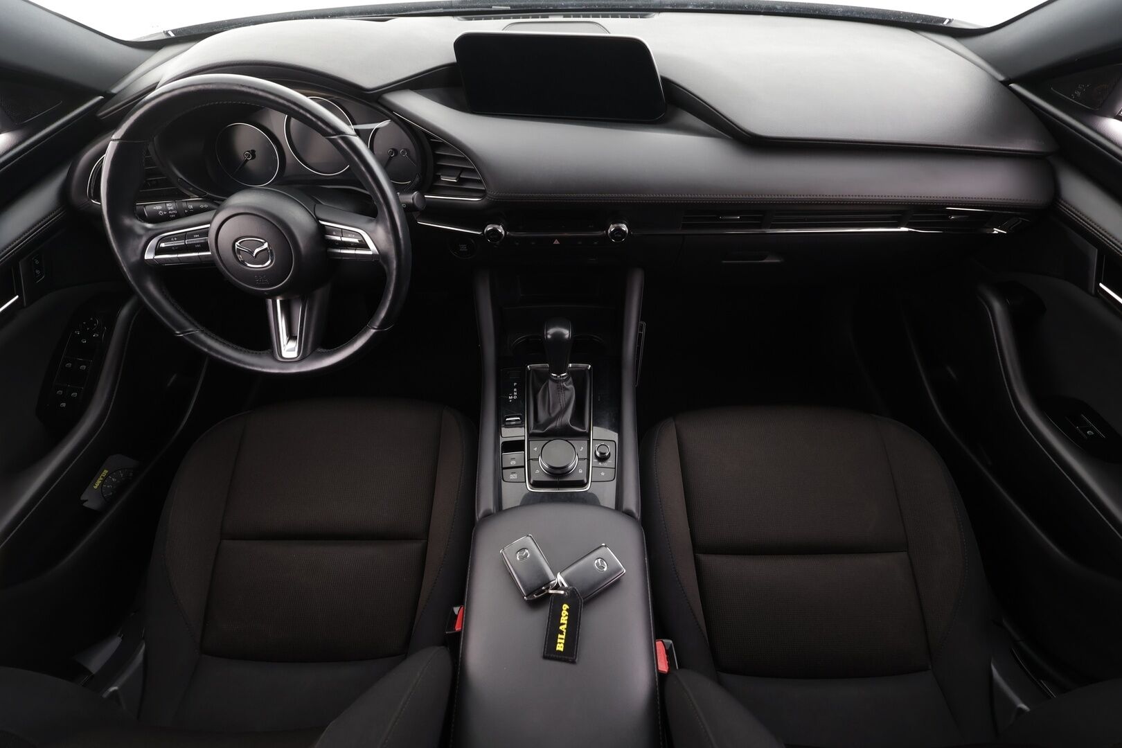 Mazda Mazda3 2020 Hatchback 2,0 (122 hv) SKYACTIV-G Vision Plus Business AT HL2Y * ACC / P.kamera / Lohko+Sisä / Navi * - Suomi-auto / Kahdet renkaat aluvanteilla - HULLUT AVAJAISHULINAT KORKOTARJOUS 3,29 %