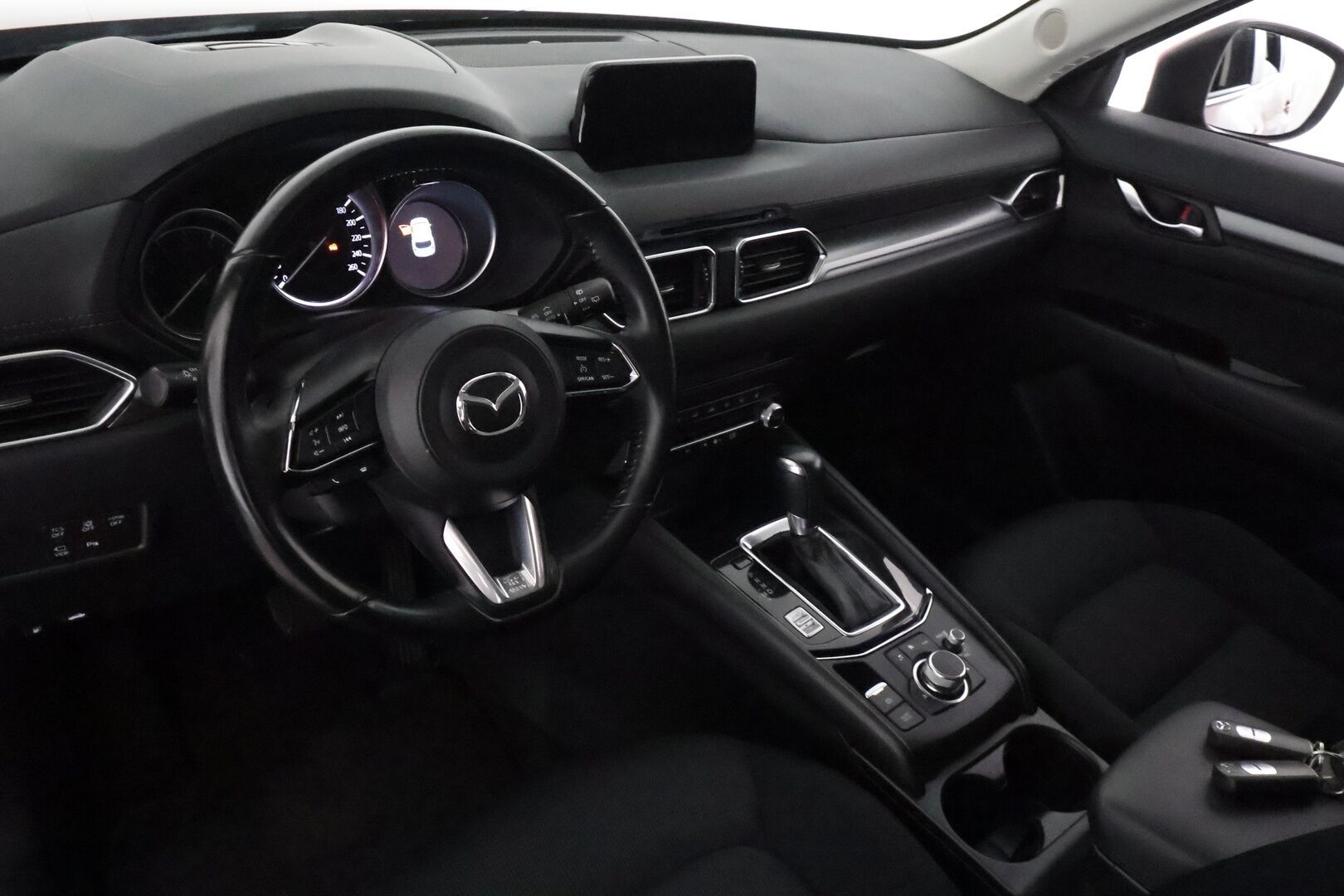 Mazda CX-5 2020 2,0 SKYACTIV-G AWD Vision Business 6AT **HUD / Vakkari / Koukku / 360° / LED / Navi / Ratin lämmitin** - 1.Om Suomi-auto / Kahdet renkaat aluvanteilla 