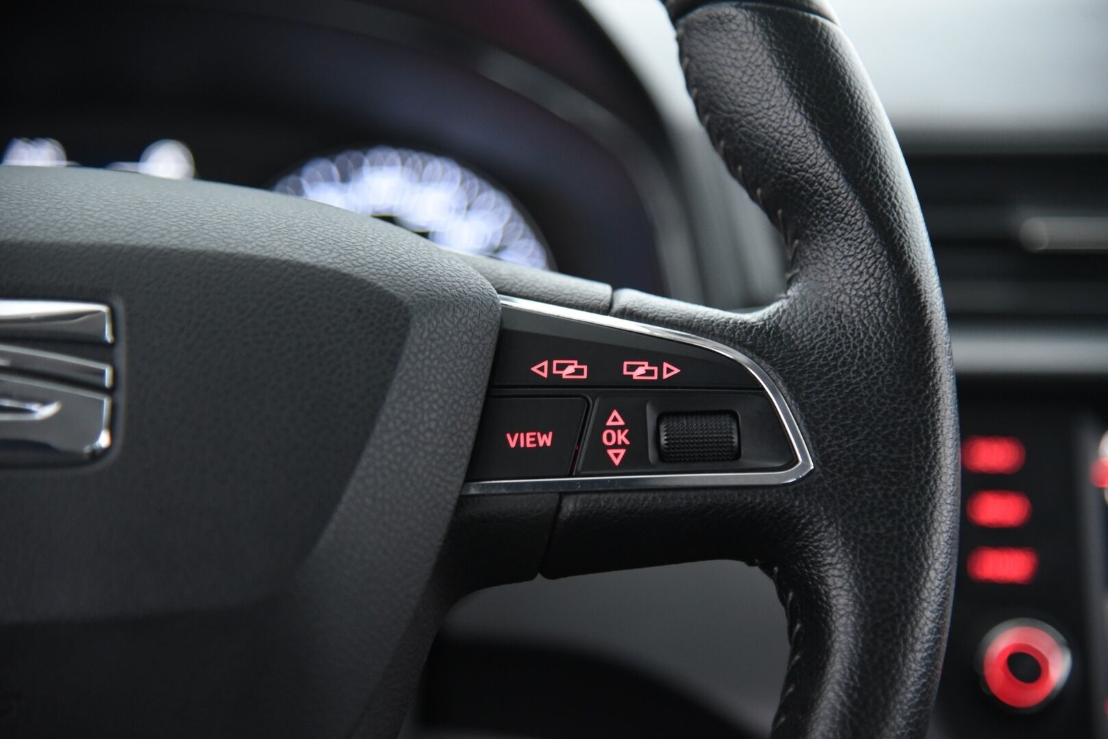 Seat Ibiza 2019 1,0 EcoTSI 95 Style / FullLink / Vakkari / P-Tutka / Front Assist - 2.om Suomi-auto / Kahdet renkaat / Hyvä huoltohistoria!