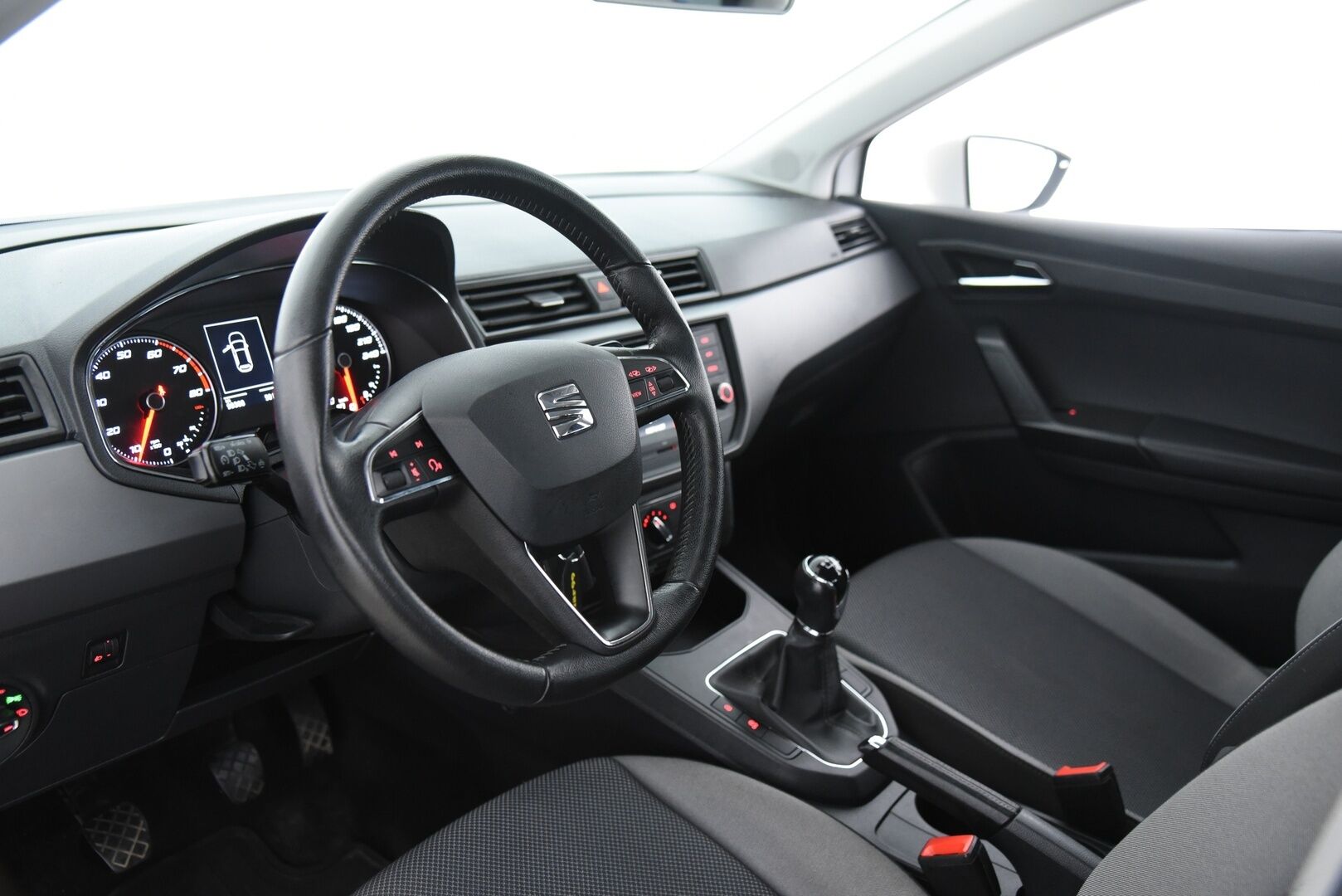 Seat Ibiza 2019 1,0 EcoTSI 95 Style / FullLink / Vakkari / P-Tutka / Front Assist - 2.om Suomi-auto / Kahdet renkaat / Hyvä huoltohistoria!