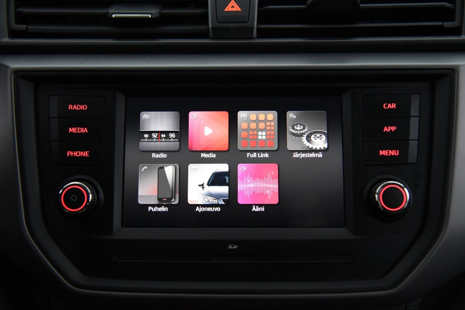 Seat Ibiza 2019 1,0 EcoTSI 95 Style / FullLink / Vakkari / P-Tutka / Front Assist - 2.om Suomi-auto / Kahdet renkaat / Hyvä huoltohistoria!