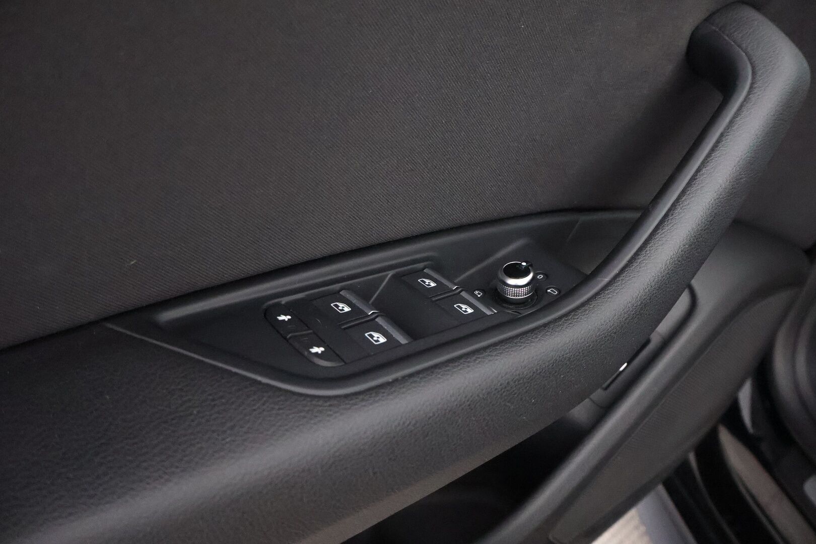 Audi A5 2019 Sportback Business Sport g-tron Edition 40 g-tron S tronic - Webasto / Sporttipenkit / Matrix LED / KeylessGo / Vetokoukku / Muistipenkki / Huippuvarusteet!