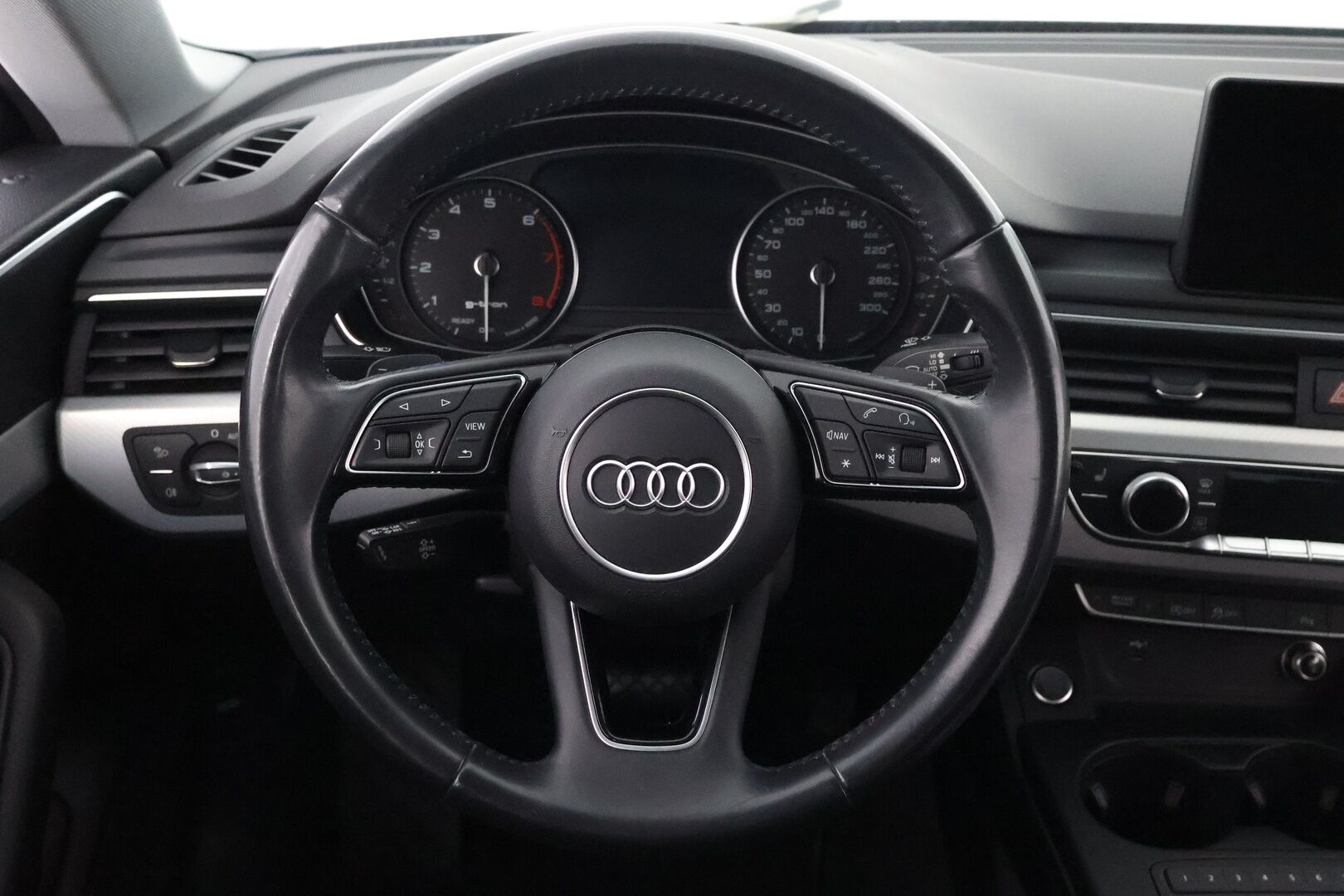 Audi A5 2019 Sportback Business Sport g-tron Edition 40 g-tron S tronic - Webasto / Sporttipenkit / Matrix LED / KeylessGo / Vetokoukku / Muistipenkki / Huippuvarusteet!
