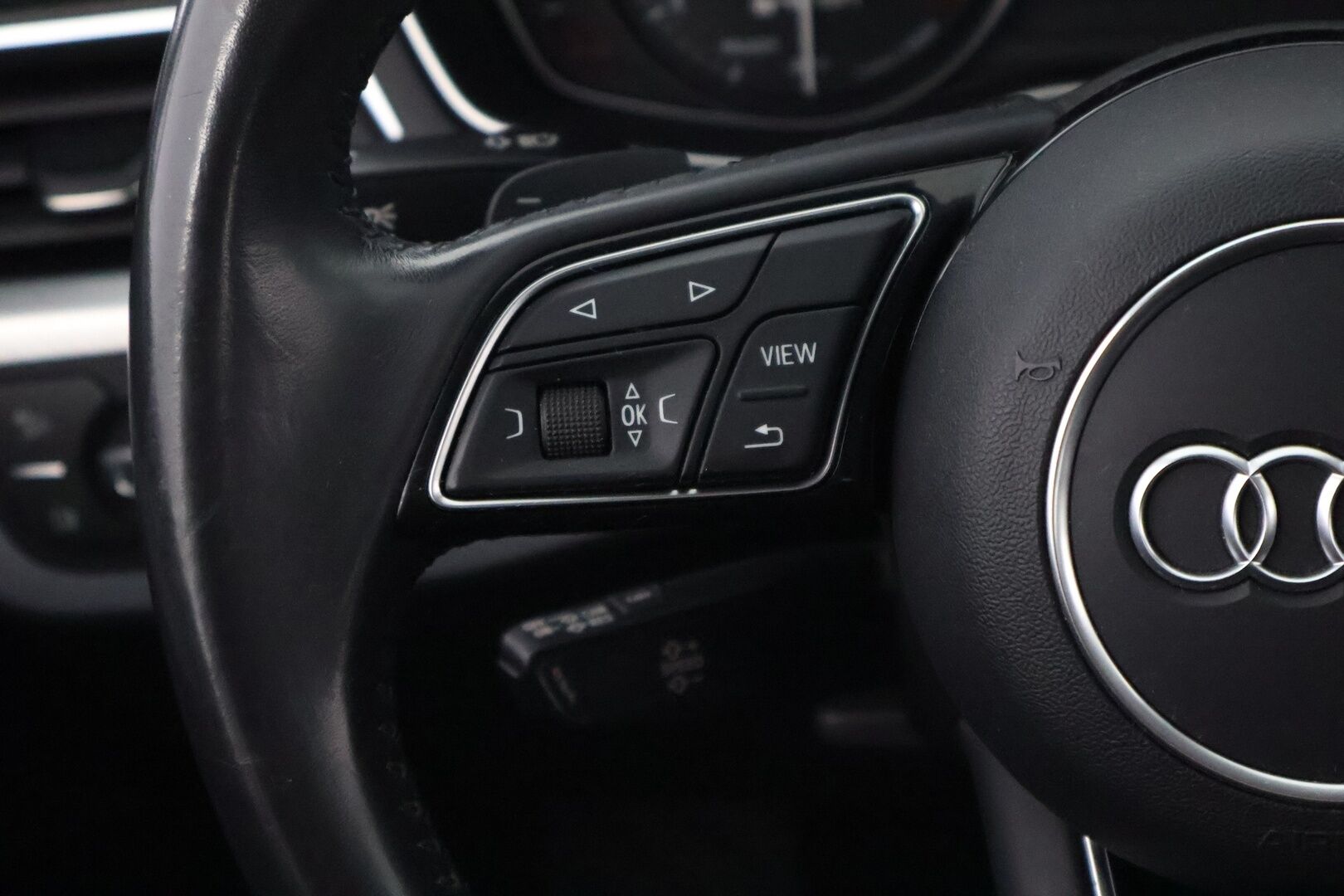 Audi A5 2019 Sportback Business Sport g-tron Edition 40 g-tron S tronic - Webasto / Sporttipenkit / Matrix LED / KeylessGo / Vetokoukku / Muistipenkki / Huippuvarusteet!