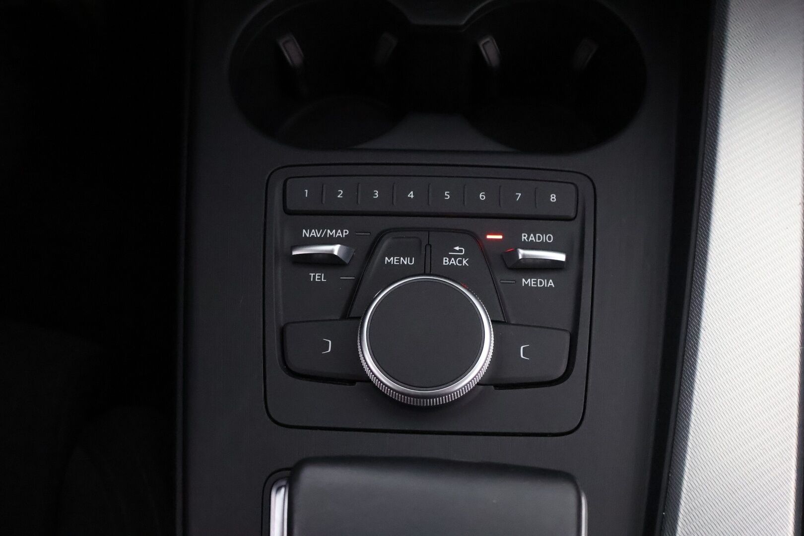 Audi A5 2019 Sportback Business Sport g-tron Edition 40 g-tron S tronic - Webasto / Sporttipenkit / Matrix LED / KeylessGo / Vetokoukku / Muistipenkki / Huippuvarusteet! - HULLU BLACKWEEK KORKOTARJOUS 2,49%