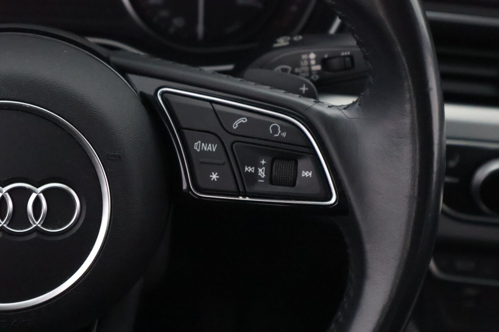 Audi A5 2019 Sportback Business Sport g-tron Edition 40 g-tron S tronic - Webasto / Sporttipenkit / Matrix LED / KeylessGo / Vetokoukku / Muistipenkki / Huippuvarusteet!