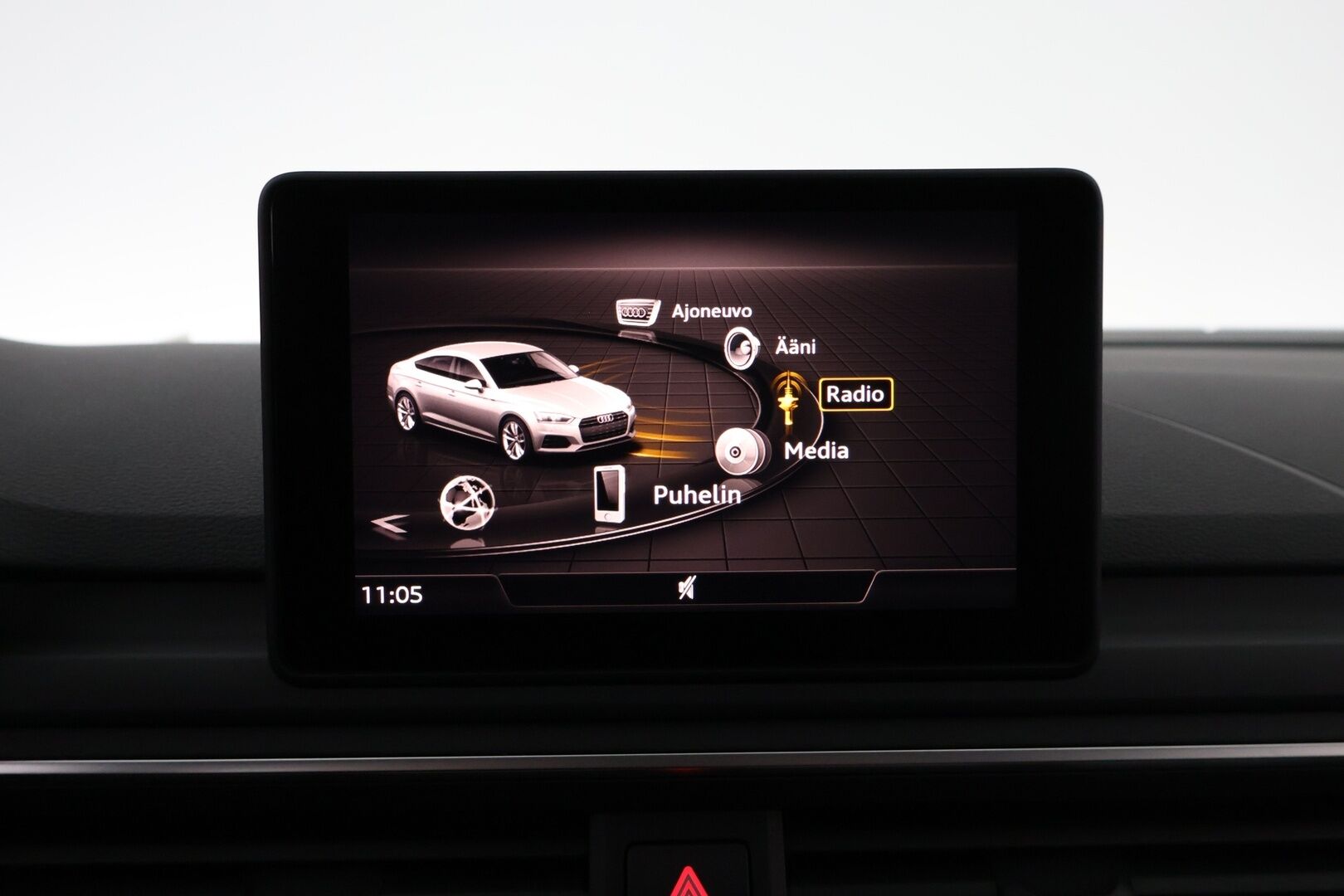 Audi A5 2019 Sportback Business Sport g-tron Edition 40 g-tron S tronic - Webasto / Sporttipenkit / Matrix LED / KeylessGo / Vetokoukku / Muistipenkki / Huippuvarusteet! - HULLU BLACKWEEK KORKOTARJOUS 2,49%