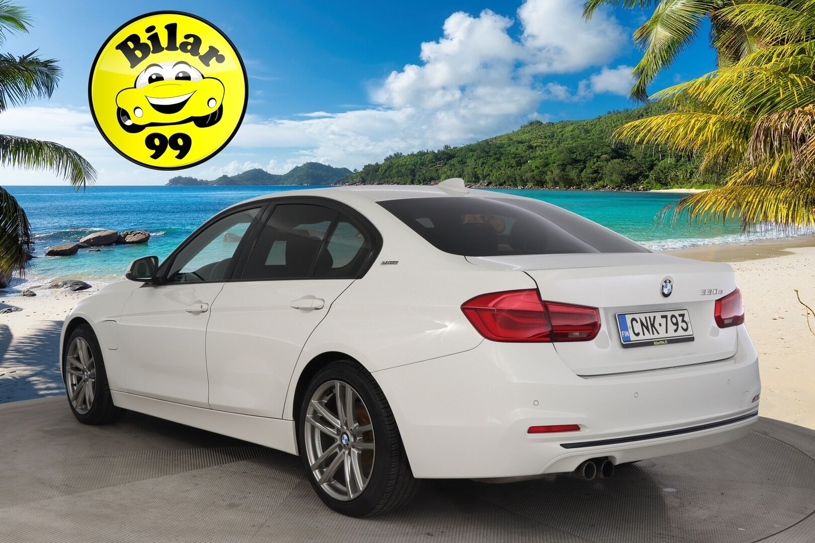 BMW 330 2016 F30 Sedan 330e* M-Sport ratti / H&K / ACC / Proffa Navi / Adapt. Led / P.tutkat* - Juuri katsastettu! / 2x renkaat vanteilla