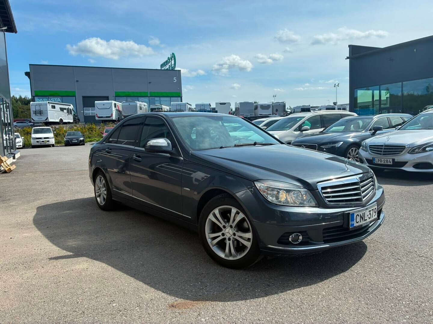 Mercedes-Benz C 2008 180 Kompressor Sedan * - YritysOutlet - Myydään vain yrityksille * - Jakoketju vaihdettu 147tkm | Täysnahkasisusta | Osittain sähkösäätöiset istuimet | Vakkari | Tutkat | Kahdet hyväkuntoiset renkaat aluvantein