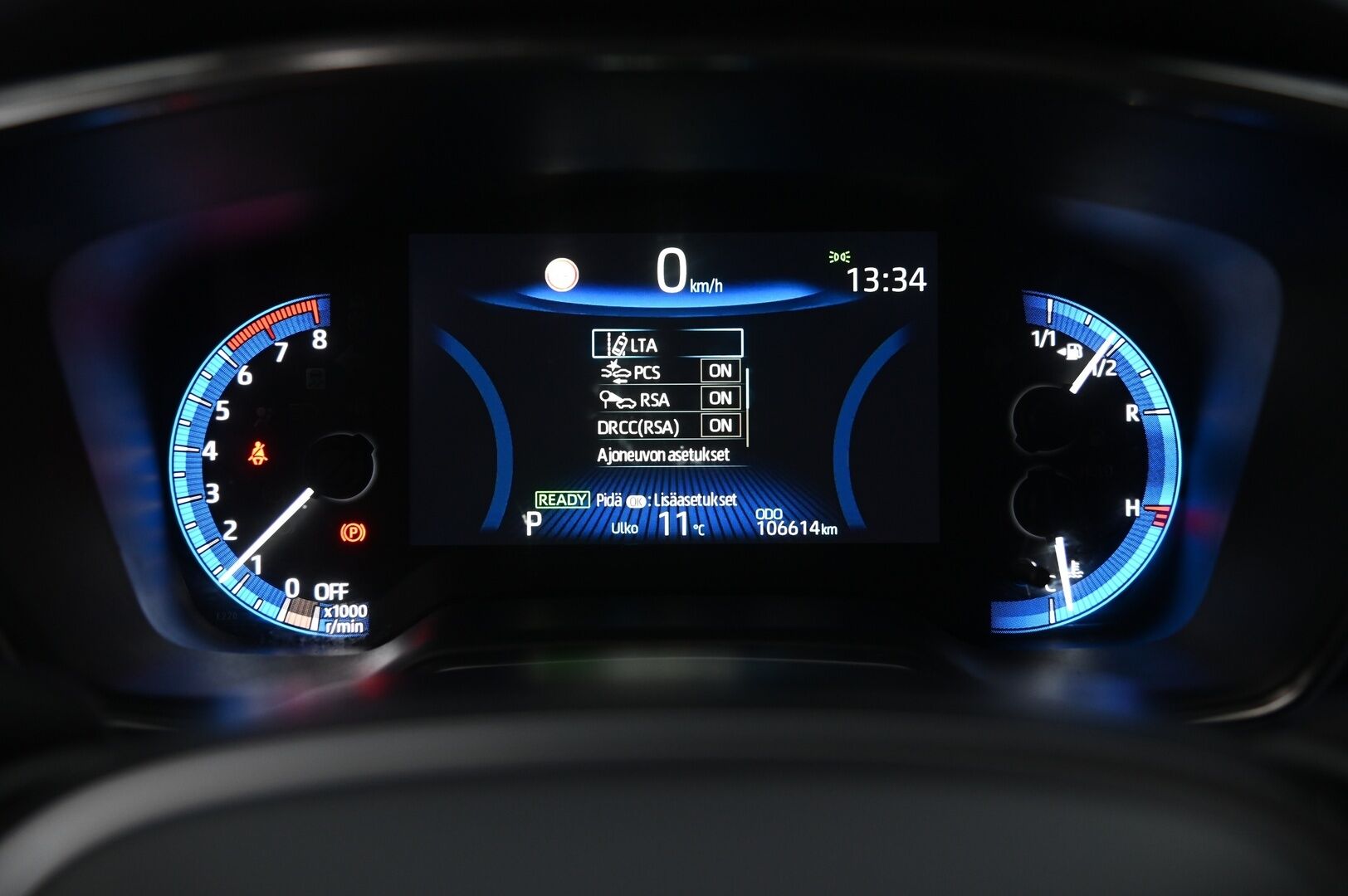 Toyota Corolla 2019 Touring Sports 2,0 Hybrid Active *ACC / Kessy / Kamera / Navi / Lämpöratti / LED / Lohko** - Suomiauto / Merkkihuollettu / 2x renkaat 