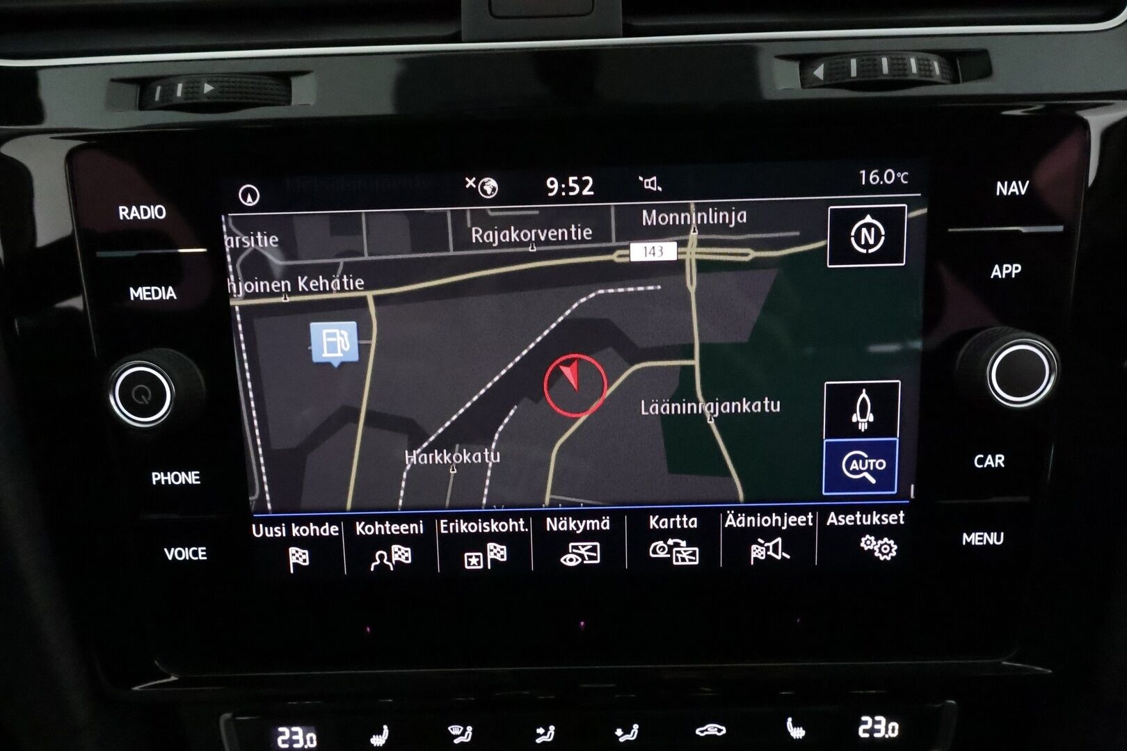 Volkswagen Golf 2019 Highline 1,0 TSI 85 kW (115 hv) DSG-automaatti * Webasto / Adapt.Vakkari / Peruutuskamera / Digimittari /  LED / KeylessGo - Suomi-auto / Kahdet renkaat aluvanteilla / Poikkeukselliset varusteet!