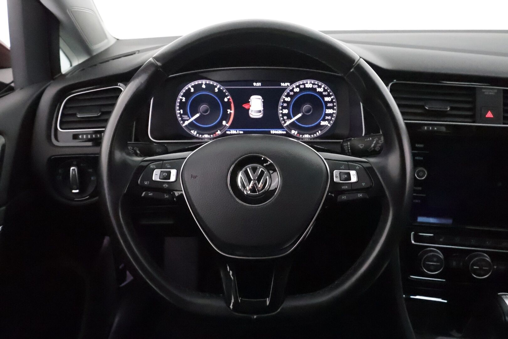 Volkswagen Golf 2019 Highline 1,0 TSI 85 kW (115 hv) DSG-automaatti * Webasto / Adapt.Vakkari / Peruutuskamera / Digimittari /  LED / KeylessGo - Suomi-auto / Kahdet renkaat aluvanteilla / Poikkeukselliset varusteet!