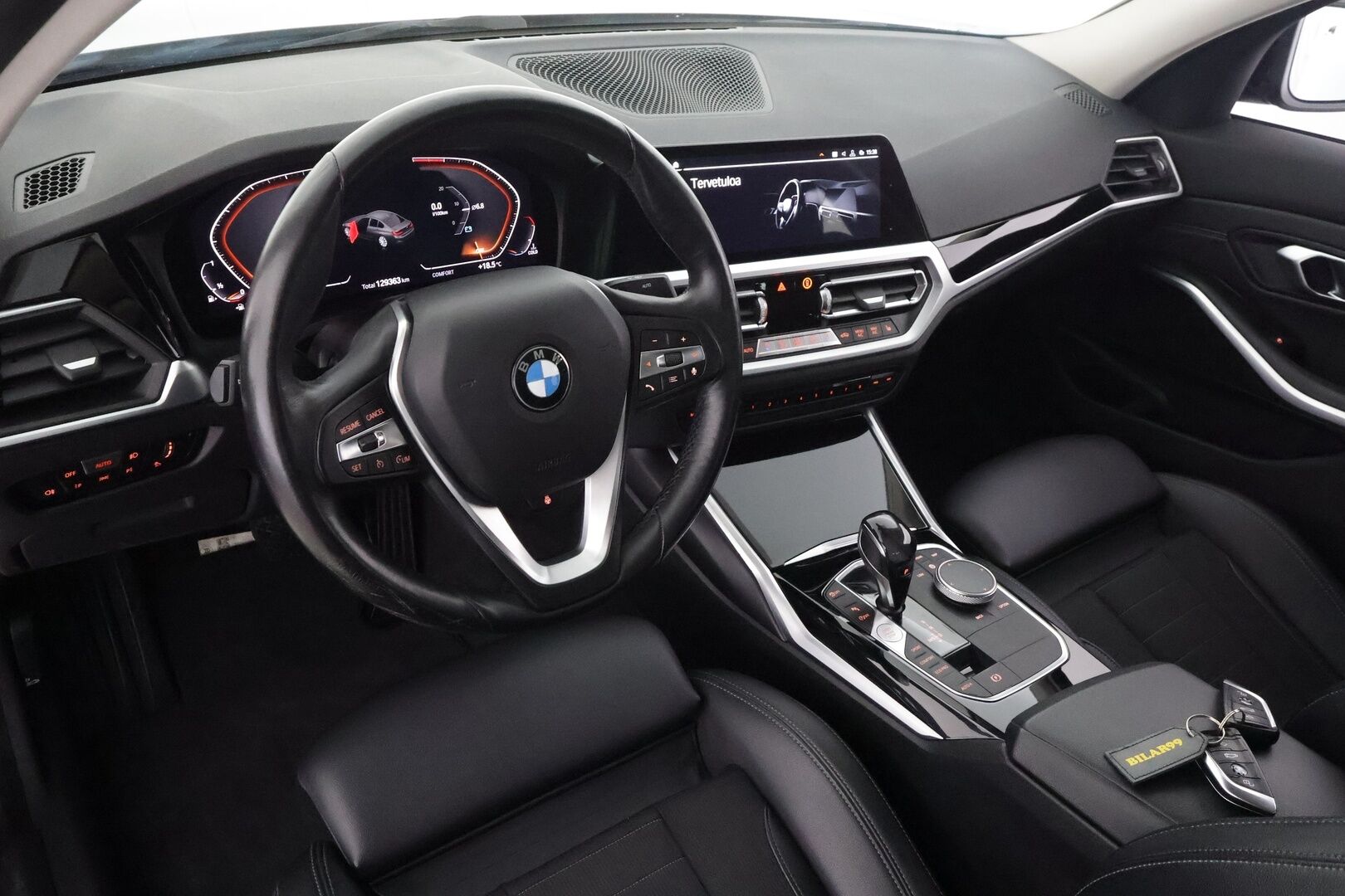 BMW 320 2020 G20 Sedan 320i A Business - | LED | P.Tutkat | Vakkari | Kaistavahti | Navi | Digimittaristo | Ratinlämmitys | Sporttipenkit | Suomi-auto | Kahdet renkaat |