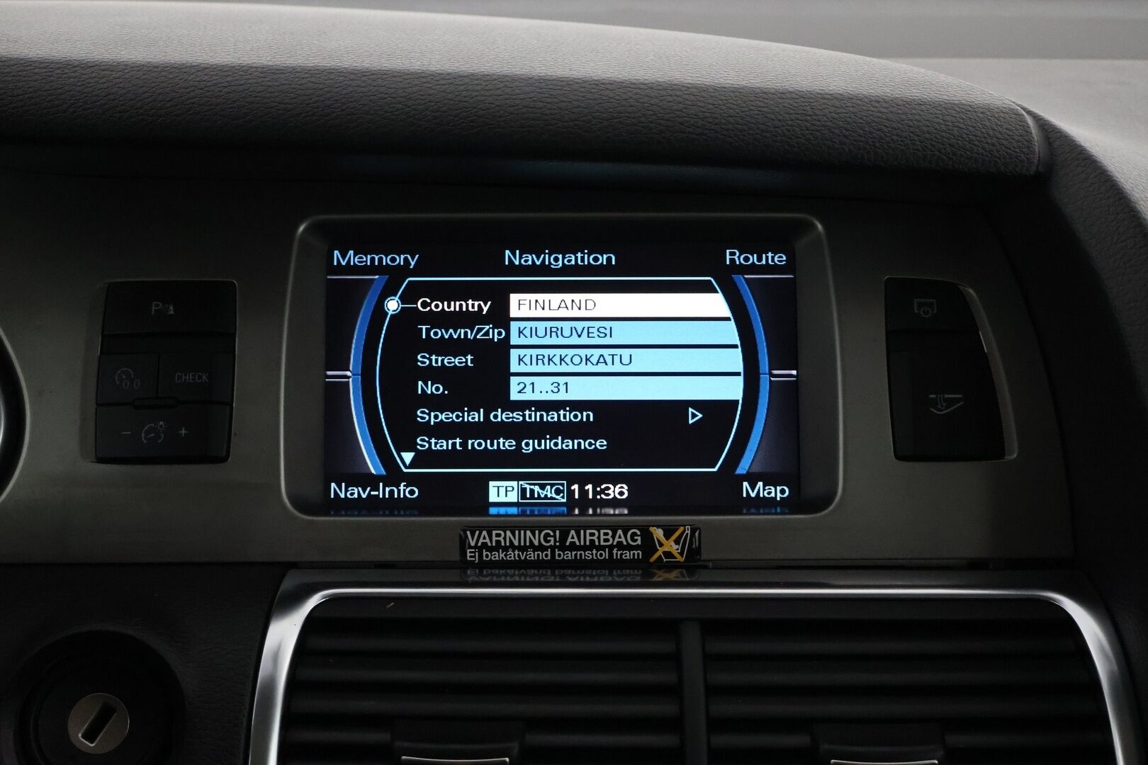 Audi Q7 2006 3,0 TDI DPF 171 kW quattro tiptronic-aut. 7-ist. - Tämä auto myydään huutokaupat.com -sivuston kautta | 7-paikkainen | Vakkari | 2x renkaat&vanteet | Nahka-alcantara | Navi | Koukku |