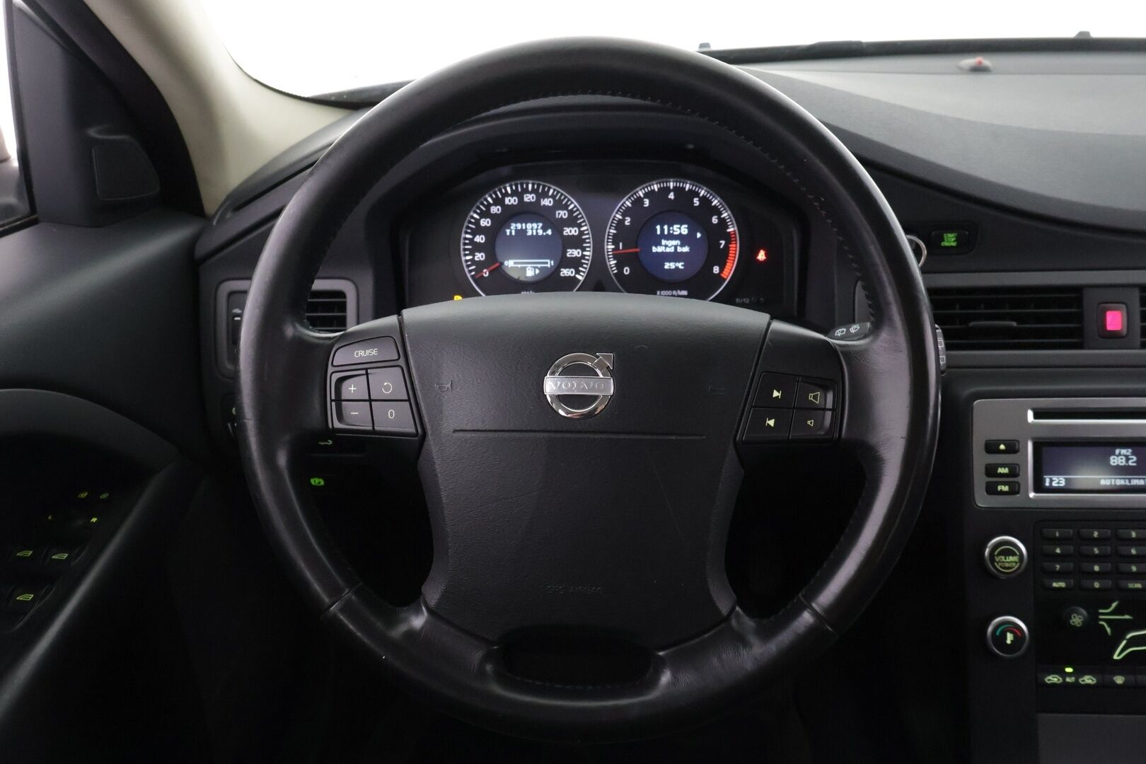 Volvo V70 2008 V70 Farmari (AC) 4ov 1999cm3 **Myydään huutokaupat.com