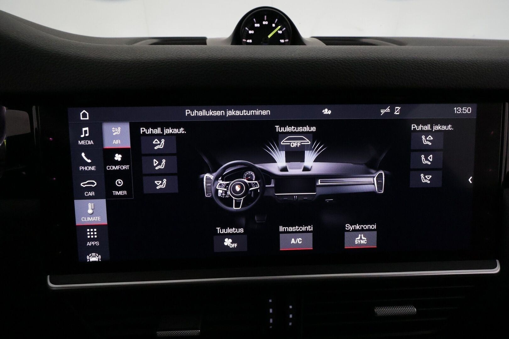 Porsche Cayenne 2020 E-Hybrid Coupé **Lasikatto / ACC / Matrix-LED / 360° / Muistipenkki / Sport Chrono Plus / Ilma-alusta / Koukku / Navi** - 2,99 % KORKOTARJOUS TÄHÄN AUTOON 21.9. ASTI! - 2-Omisteinen Suomi-auto / Kahdet Renkaat 