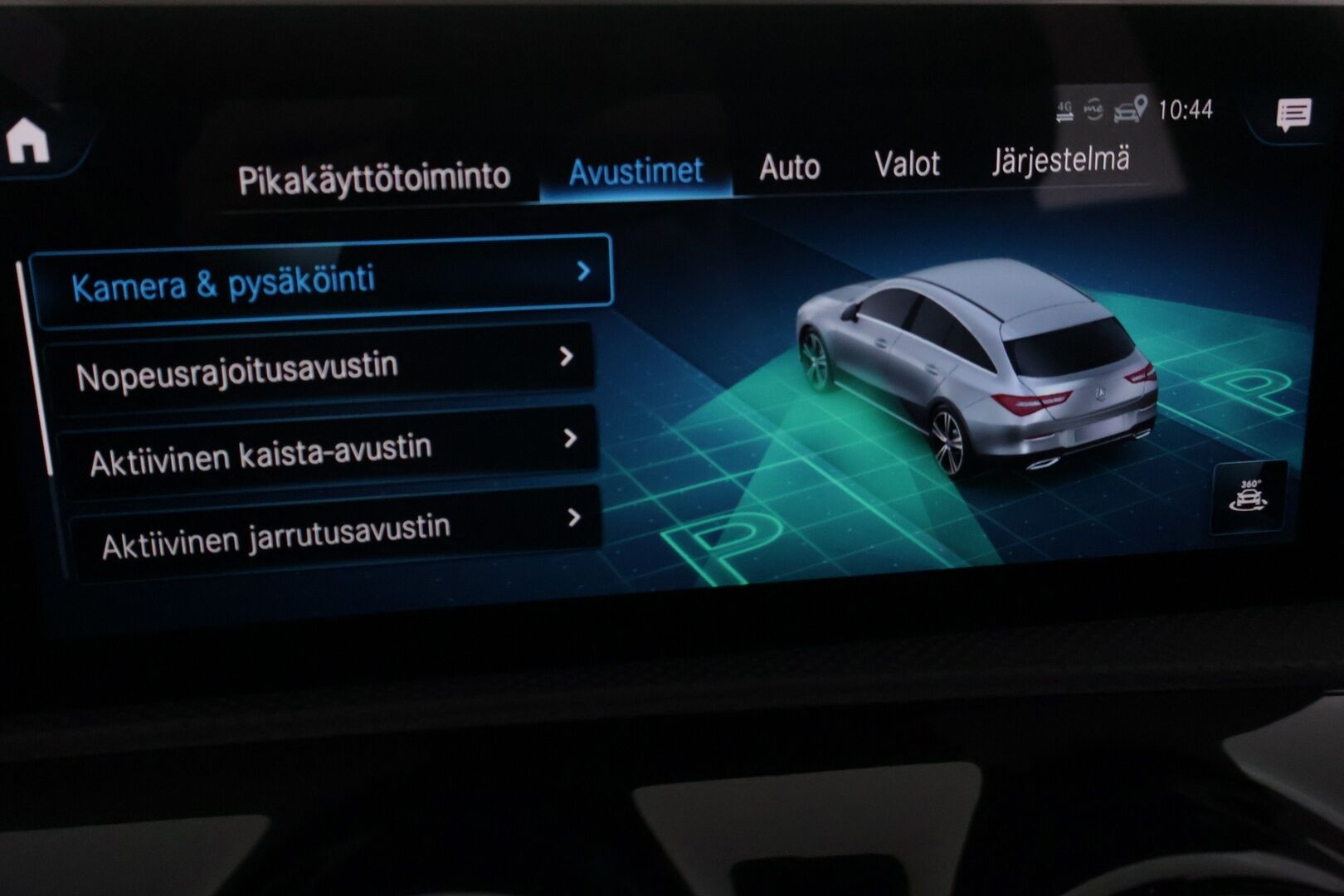 Mercedes-Benz CLA 2019 180 A Shooting Brake Business Progressive - | 1-om Suomi-auto | Ruskeapuolinahka | Widescreen | Android & Applecarplay | P-Kamera | Ratin lämmitys |