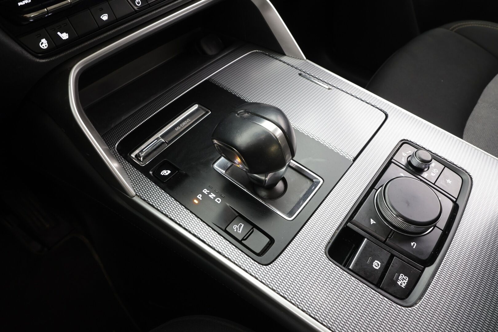 Mazda CX-60 2023 2.5 PHEV 8AT AWD Exclusive-Line * Vakkari / Koukku / HUD / LED / P.Kamera / Keyless / Apple&Android * - 1.Om Suomi-auto / Kahdet Renkaat - HULLUT AVAJAISHULINAT KORKOTARJOUS 3,29 %