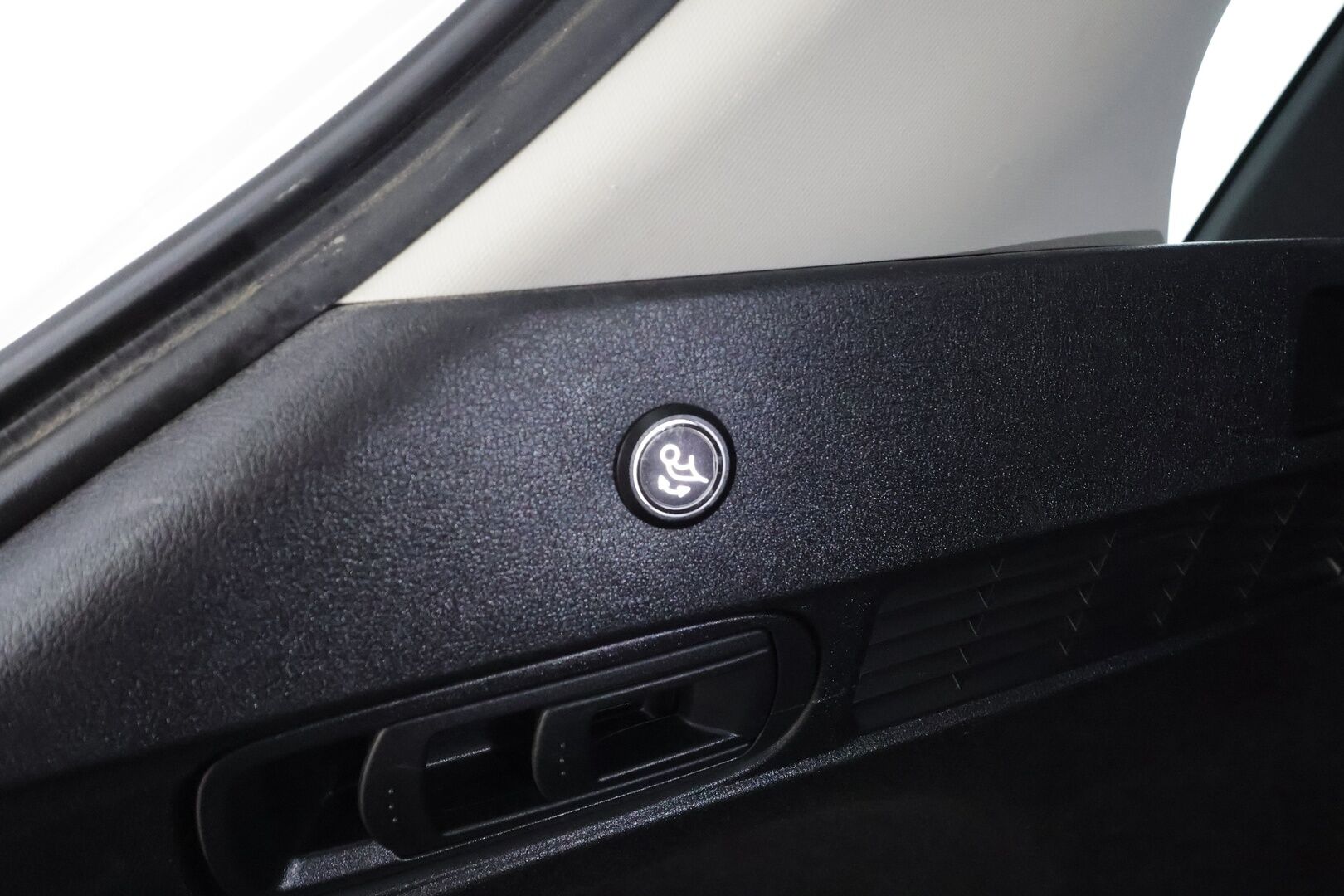 Mazda CX-60 2023 2.5 PHEV 8AT AWD Exclusive-Line * Vakkari / Koukku / HUD / LED / P.Kamera / Keyless / Apple&Android * - 1.Om Suomi-auto / Kahdet Renkaat - HULLUT AVAJAISHULINAT KORKOTARJOUS 3,29 %