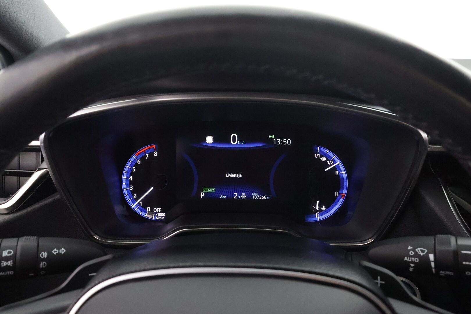 Toyota Corolla 2019 Hatchback 2,0 Hybrid Active * ACC / P.kamera / Lohko+Sisä / Navi / Keyless / LED / Ratinlämmitin * - Suomi-auto / Kahdet renkaat aluvanteilla