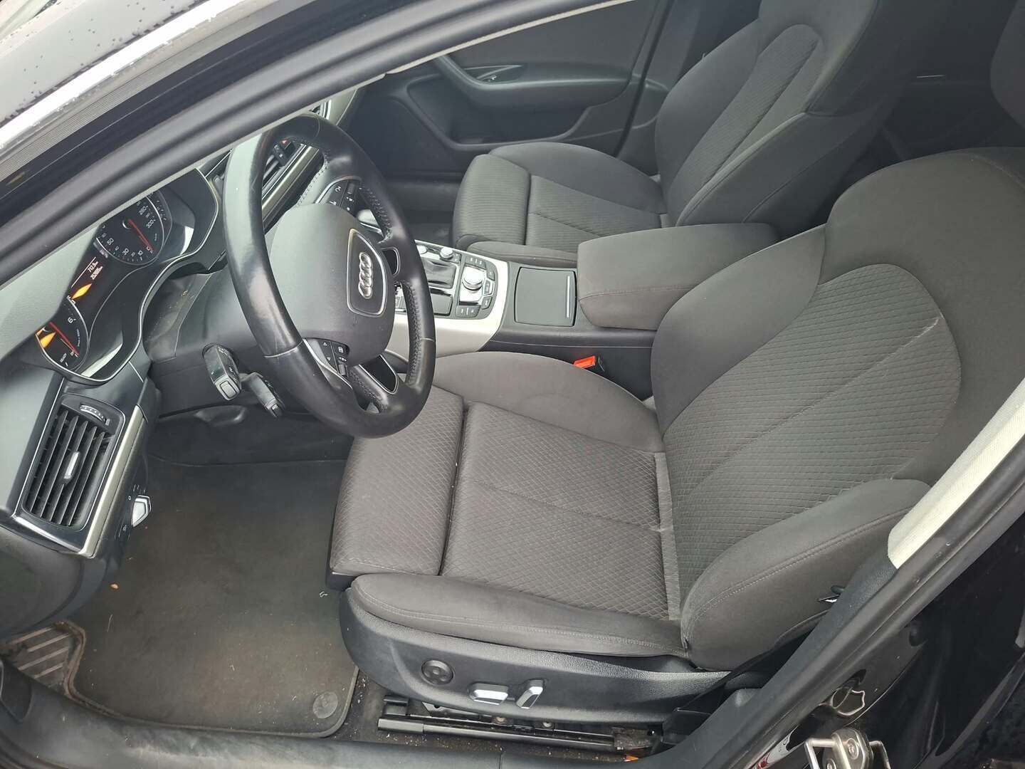 Audi A6 2016 A6 Avant Farmari (AC) 4ov 2967cm3 A - | Webasto | Sporttipenkit | Muistipenkki | Taittuva Koukku | Navi |