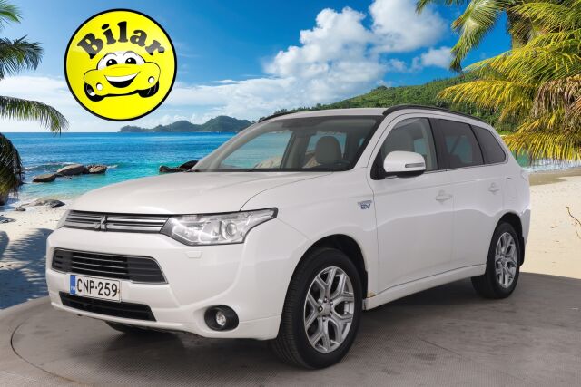 Mitsubishi Outlander PHEV 2014