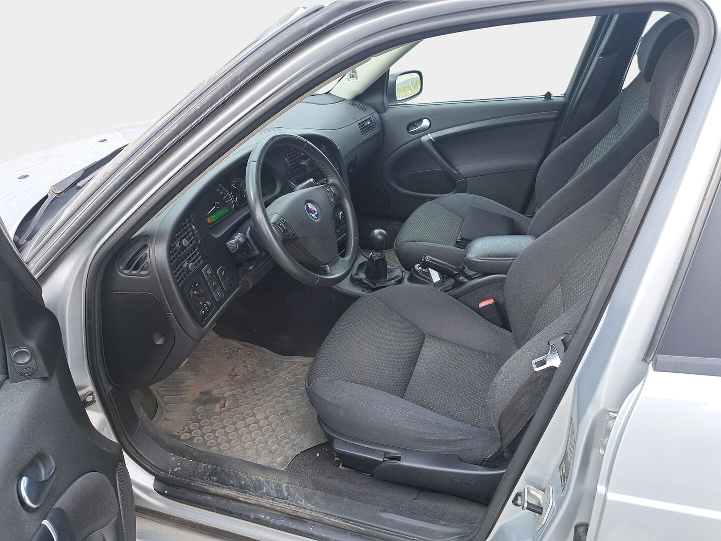 Saab 9-5 2006 2,3t - YritysOutlet - Myydään vain yrityksille - – Tämä auto myydään YritysOutlet -valikoimasta vain yritykselle