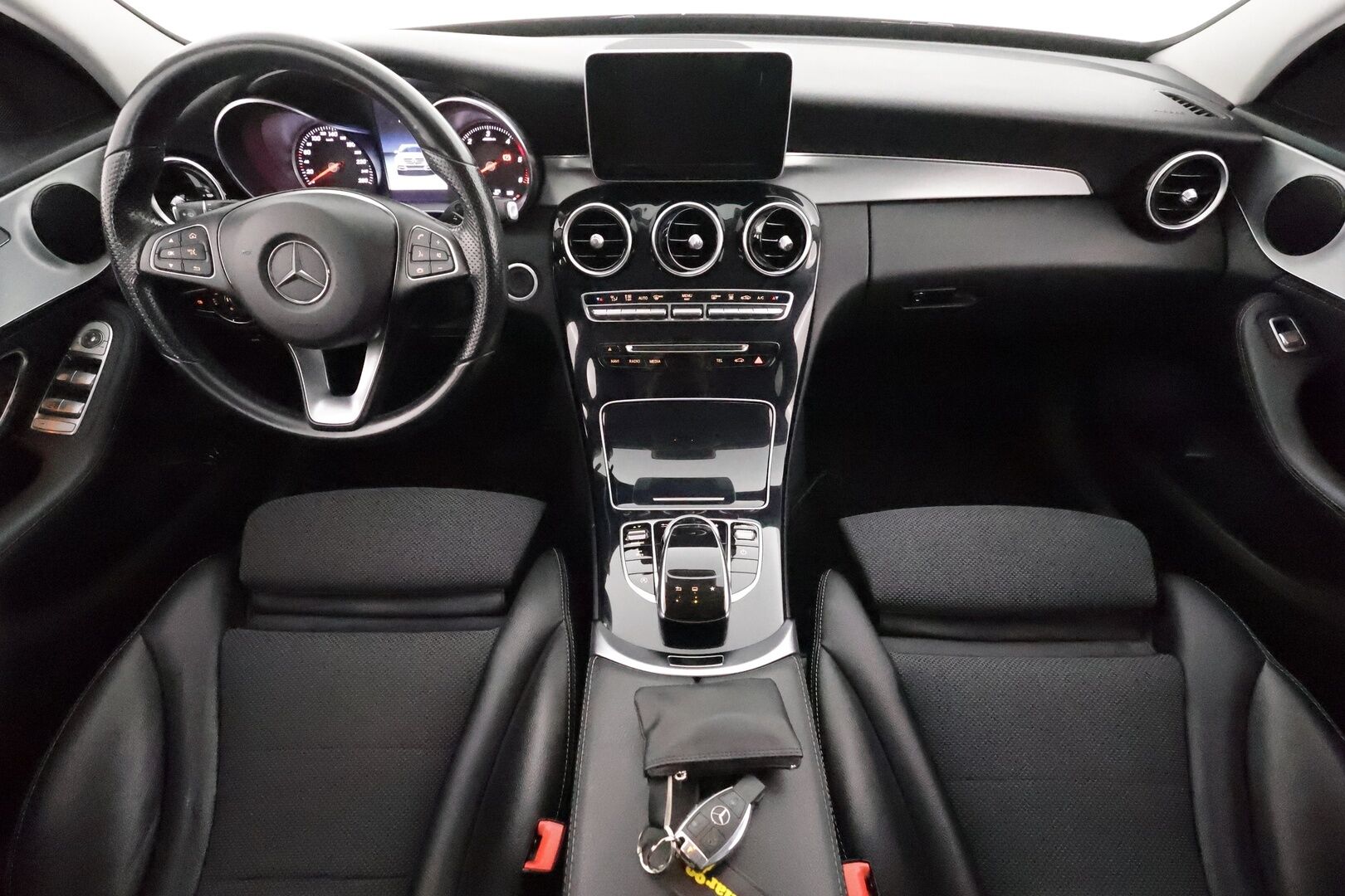 Mercedes-Benz C 2016 220 d 4MATIC AMG ** Webasto / Koukku / P-Kamera / TULOSSA