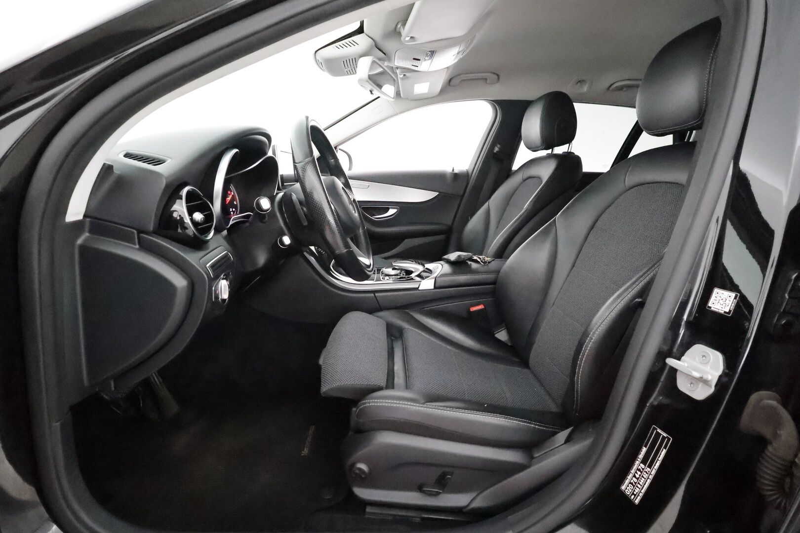 Mercedes-Benz C 2016 220 d 4MATIC AMG ** Webasto / Koukku / P-Kamera / TULOSSA