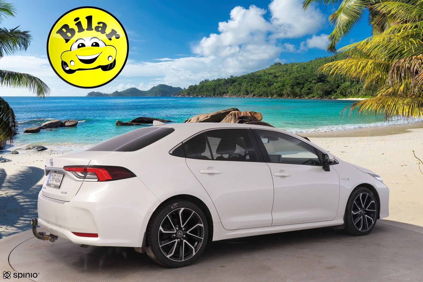 Toyota Corolla 2019 Sedan 1,8 Hybrid Premium *ACC / HUD / BLIS / Lohko / Koukku / Nahat / Navi / Kamera / Tutkat / LED / Ratinlämmitin* - Kattavilla varusteilla ja hyvällä huoltohistorialla varusteltu!