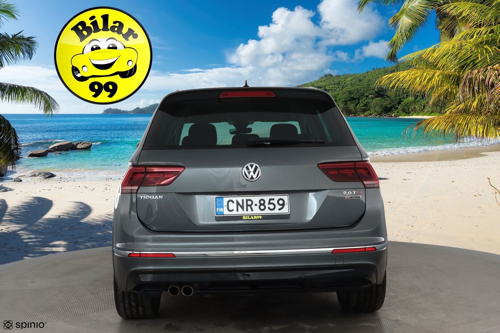 Volkswagen Tiguan 2017 R-Line 2,0 TDI SCR 140 kW 4MOTION DSG **Webasto / Adapt.vakkari / LED / Koukku / P.kamera / Digimittaristo / KeylessGo** - Kahdet renkaat aluvanteilla