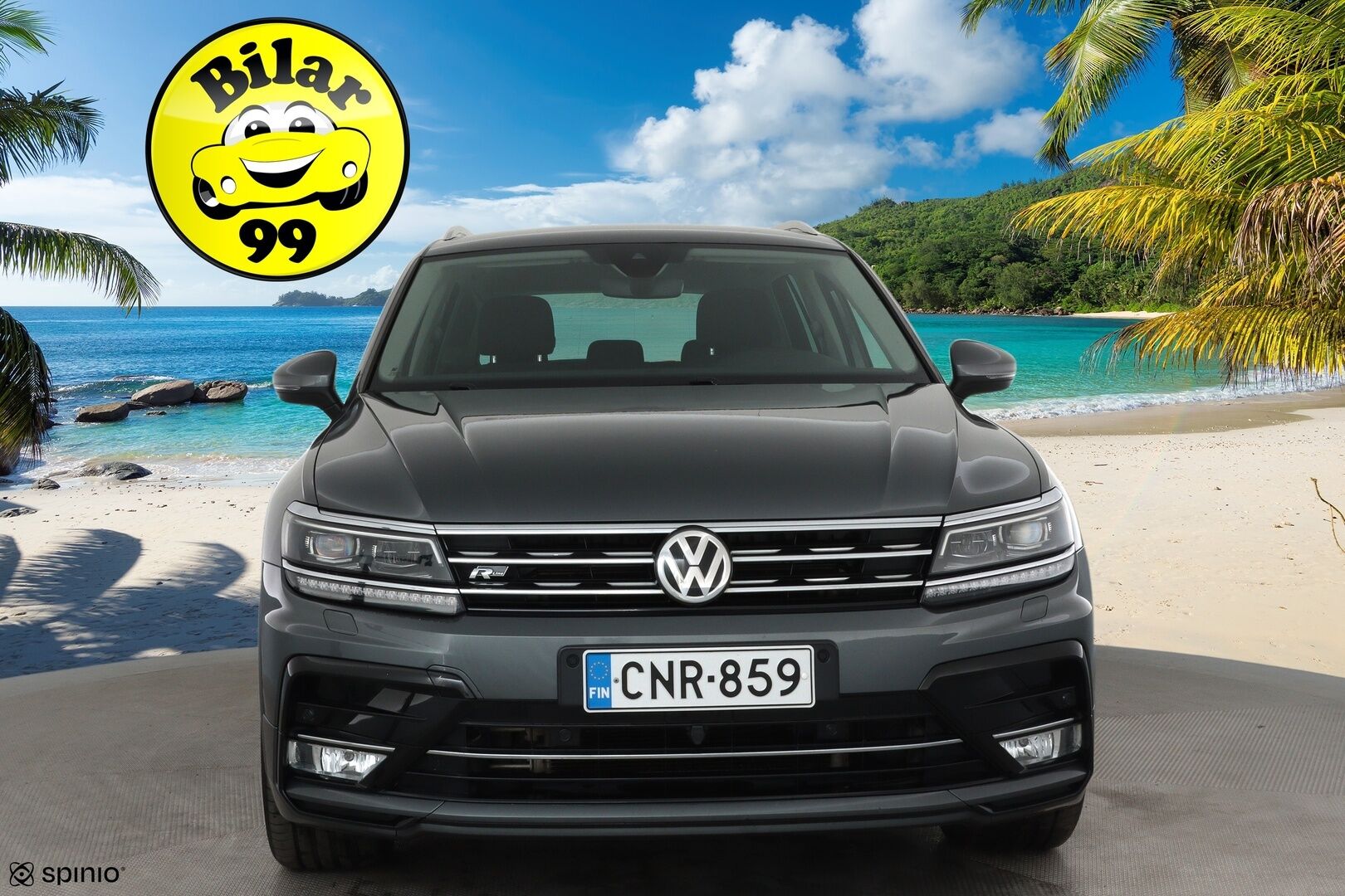 Volkswagen Tiguan 2017 R-Line 2,0 TDI SCR 140 kW 4MOTION DSG **Webasto / Adapt.vakkari / LED / Koukku / P.kamera / Digimittaristo / KeylessGo** - Kahdet renkaat aluvanteilla