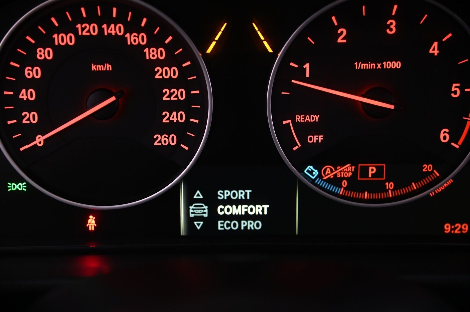 BMW 320 2017 F31 Touring 320d A xDrive Business Exclusive Luxury - EI AdBlueta! | ACC | BLIS | Navi | 360 Tutkat | Sporttipenkit | Comfort Access |  B47 | 2x renkaat&vanteet