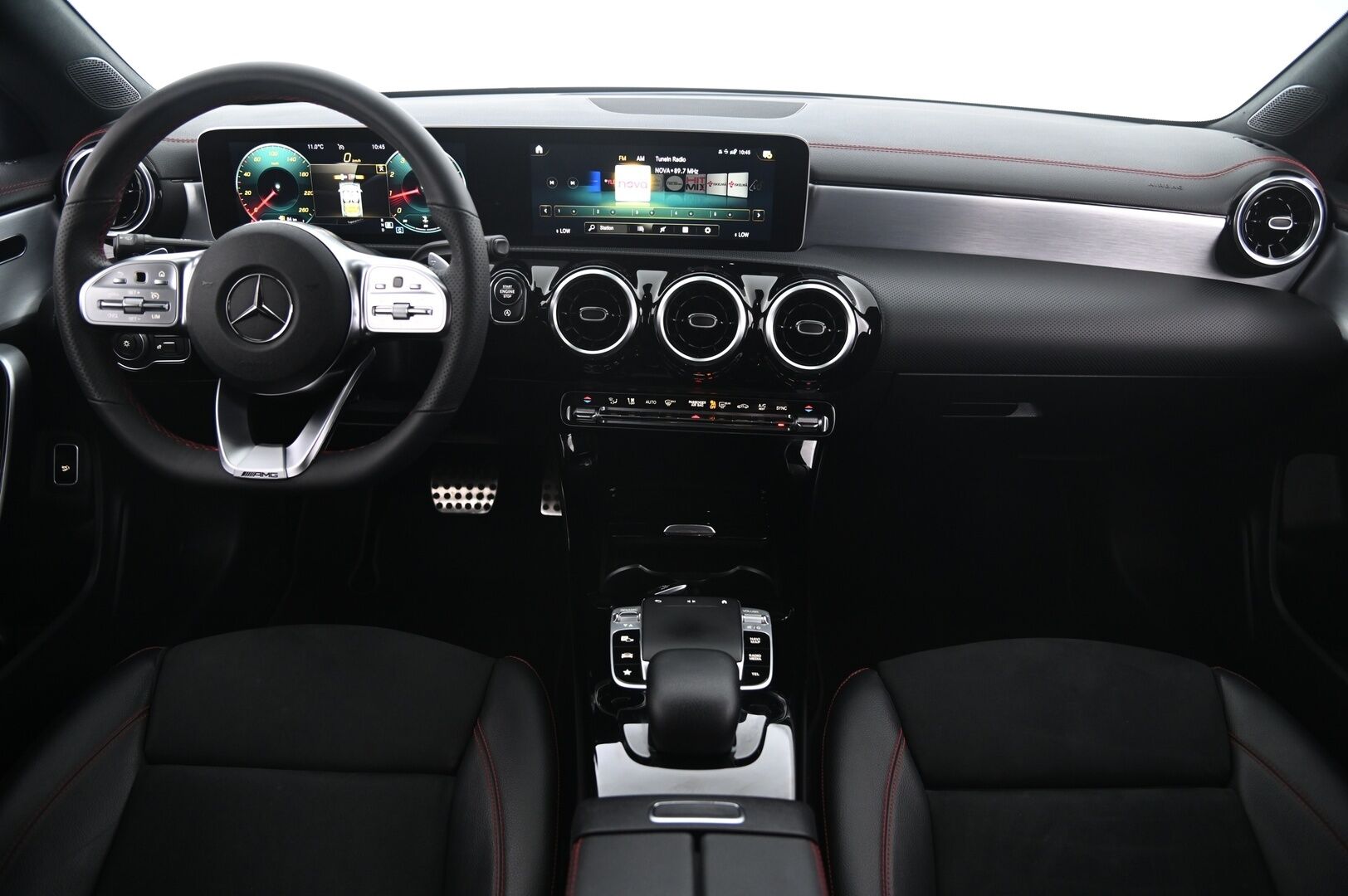 Mercedes-Benz CLA 2020 180 A Business AMG - *Widescreen / Navi / Suomi-Auto / Siisti*