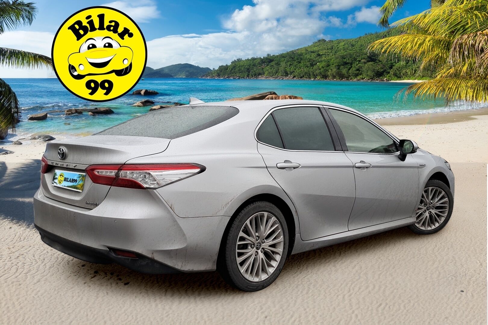 Toyota Camry 2019 2,5 Hybrid Style *Merkkihuollettu Suomi-auto / ACC / Kessy / P.Kamera / Sähköpenkit / BLIS / Lohko S.Pistoke / Vaaleat Nahat* - Kahdet Huippurenkaat / Juuri Huollettu / Upeasti varusteltu hienokuntoinen Suomiauto / Merkkikirja