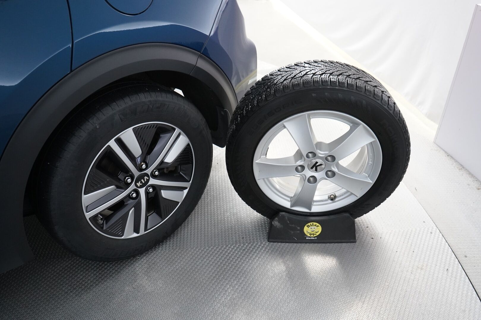Kia Niro 2020 1,6 GDI Hybrid EX DCT *ACC / Kamera / Ratinlämmitin / Kaistavahti* - Juuri katsastettu / Juuri Huollettu / Kahdet renkaat alumiinivantein / Suomi-auto