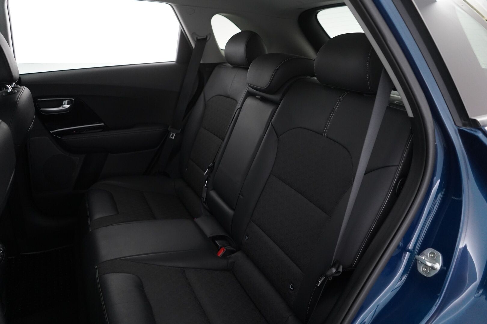 Kia Niro 2020 1,6 GDI Hybrid EX DCT *ACC / Kamera / Ratinlämmitin / Kaistavahti* - Juuri katsastettu / Juuri Huollettu / Kahdet renkaat alumiinivantein / Suomi-auto
