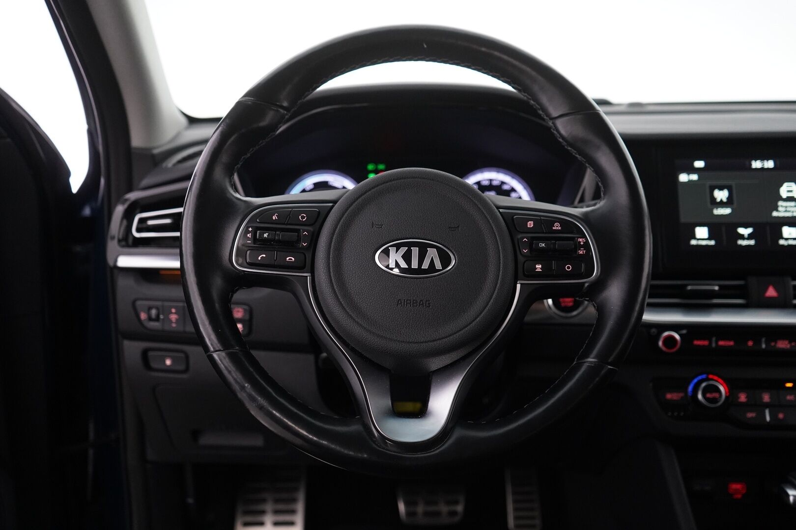 Kia Niro 2020 1,6 GDI Hybrid EX DCT *ACC / Kamera / Ratinlämmitin / Kaistavahti* - Juuri katsastettu / Juuri Huollettu / Kahdet renkaat alumiinivantein / Suomi-auto