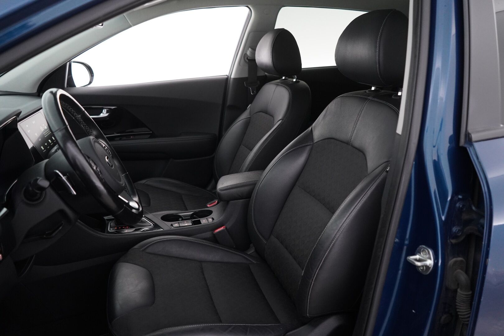 Kia Niro 2020 1,6 GDI Hybrid EX DCT *ACC / Kamera / Ratinlämmitin / Kaistavahti* - Juuri katsastettu / Juuri Huollettu / Kahdet renkaat alumiinivantein / Suomi-auto