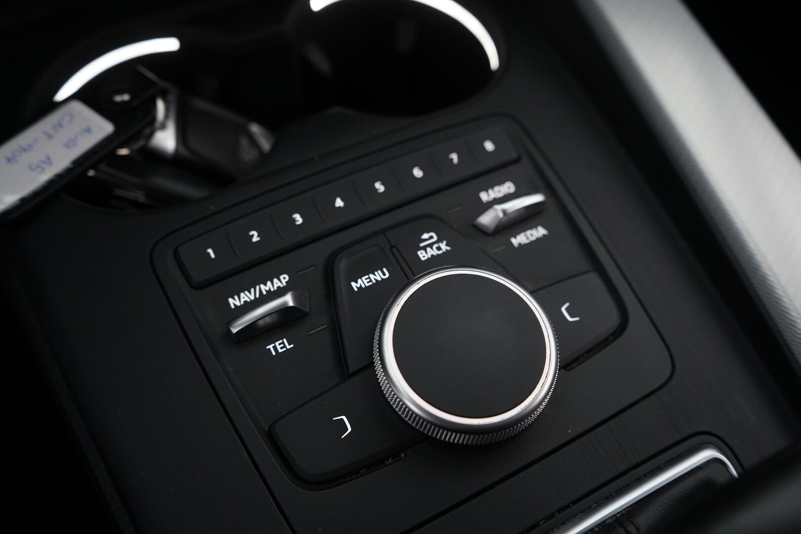 Audi A5 2019 Sportback Business Sport Comfort Edition 45 TFSI 180 kW MHEV quattro S tronic - Ruskeat nahat / Webasto / Koukku / Tutkat / S.luukku